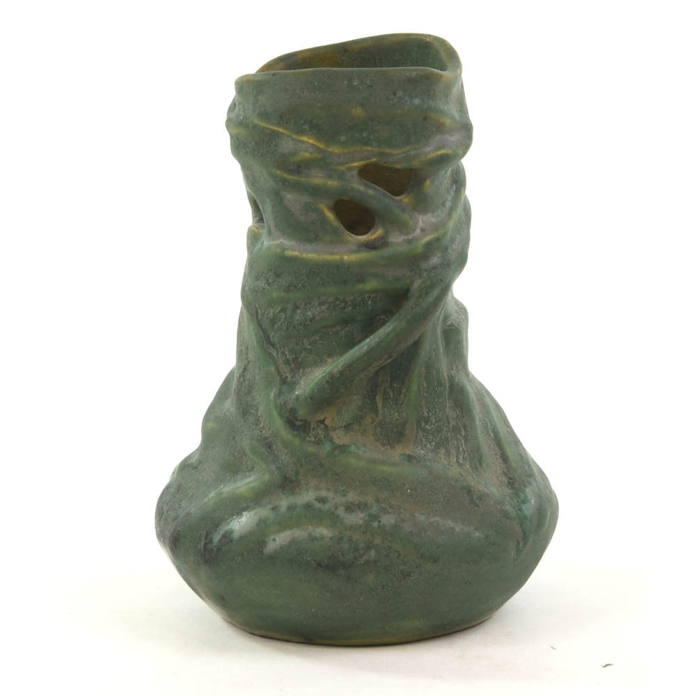 Green Vase Cambridge 5.5\